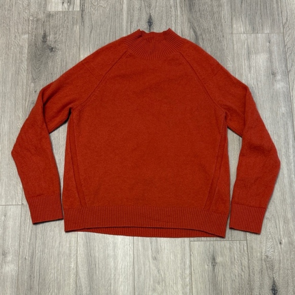 100% Cashmere Rust Crewneck Sweater